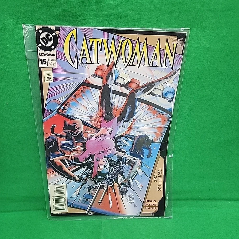 Vintage Marvel And DC Comic Lot 4 Green‎ Latern Catwoman Green Arrow Spiderman